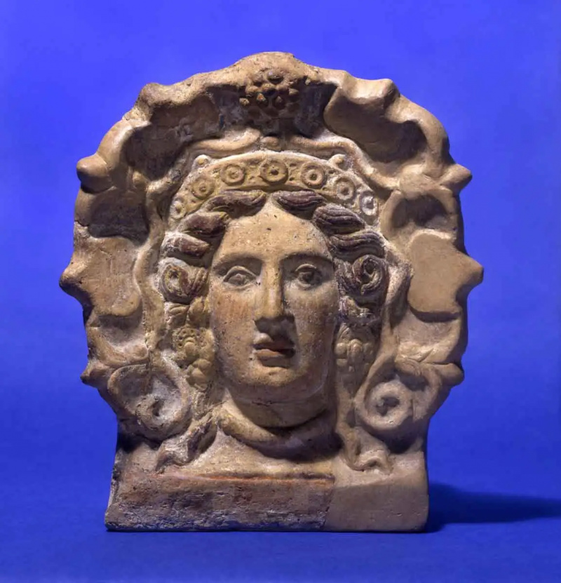 etruskische Antefix-Frau