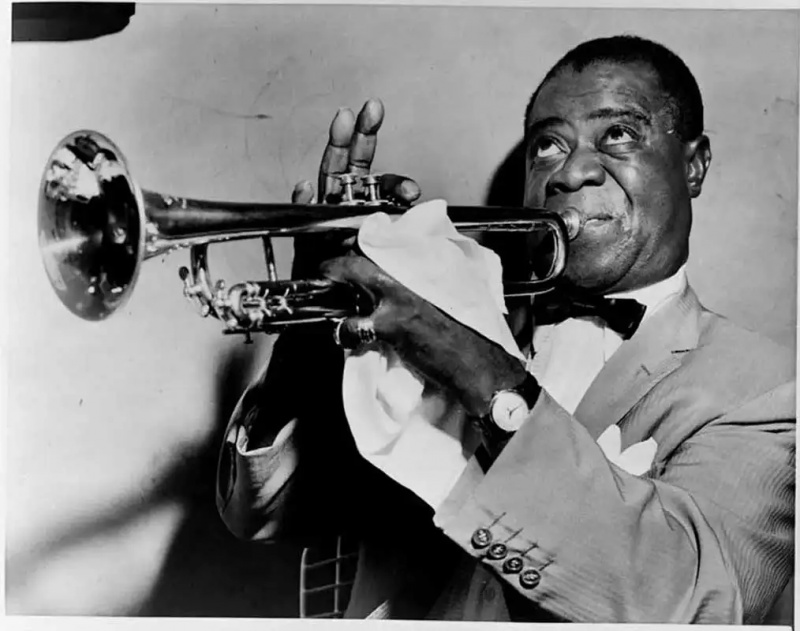 Louis Armstrong Harlem renessanssi