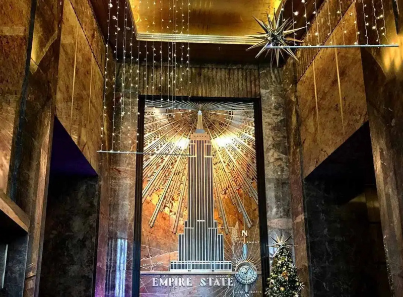   hol interior clădirea Empire State