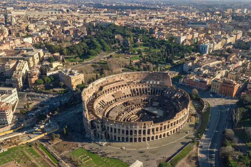 Vista aérea do Coliseu Romano