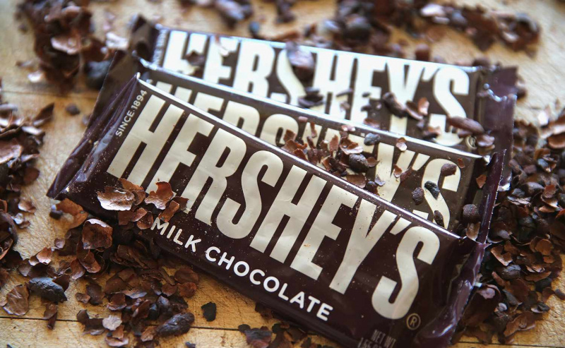 Unter Berufung auf steigende Kosten für Zutaten, Hershey