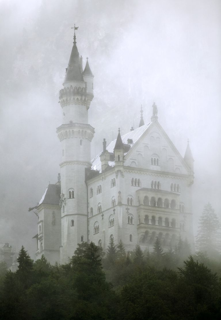 Castillo en la niebla
