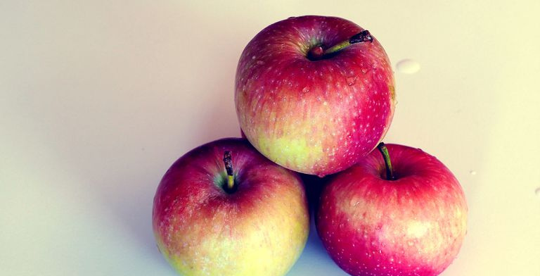 Drei Äpfel