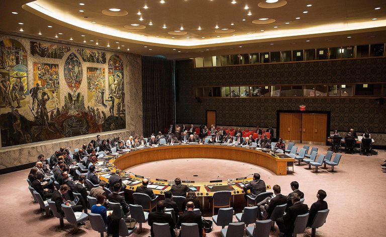 国連安全保障理事会は、2014 年 5 月 2 日にニューヨーク市で開催された、ウクライナとロシアの間の激化する紛争に関する会議を開催しました。
