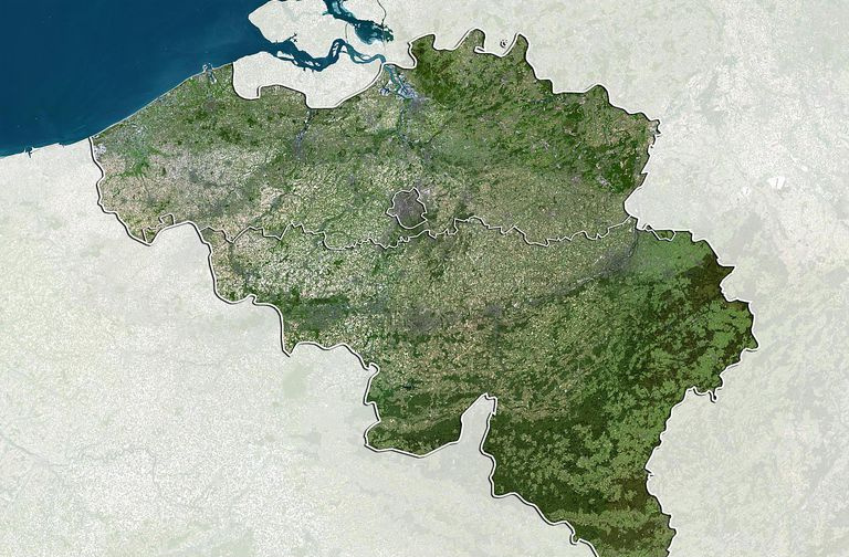 Imagem de satélite em cores reais da Bélgica