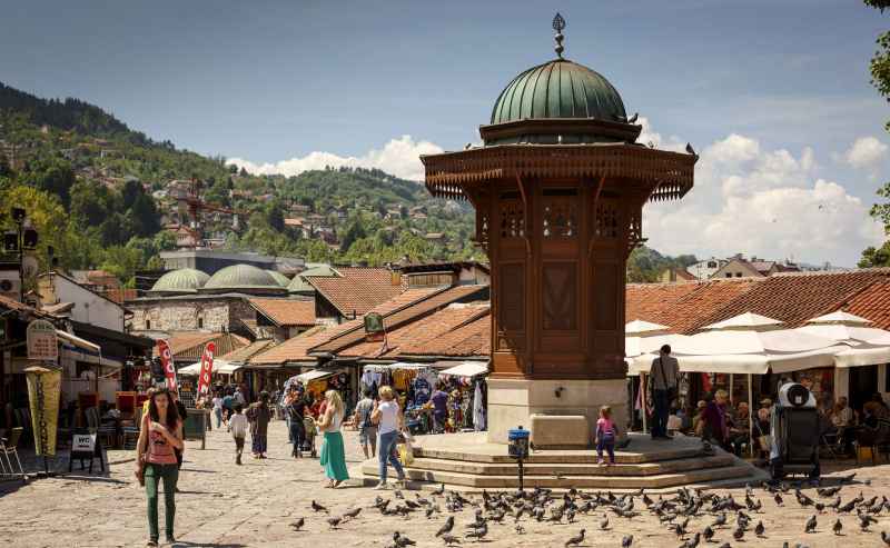 Taubenplatz in Sarajevo, Bosnien