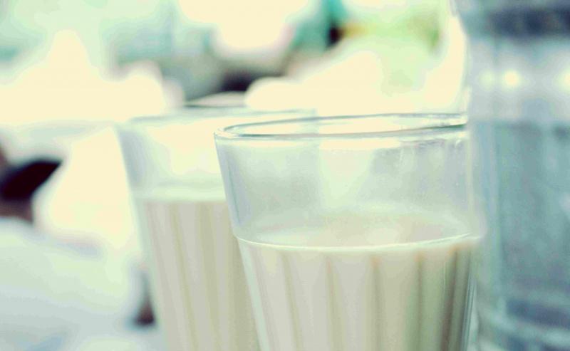 Plan de verres à lait