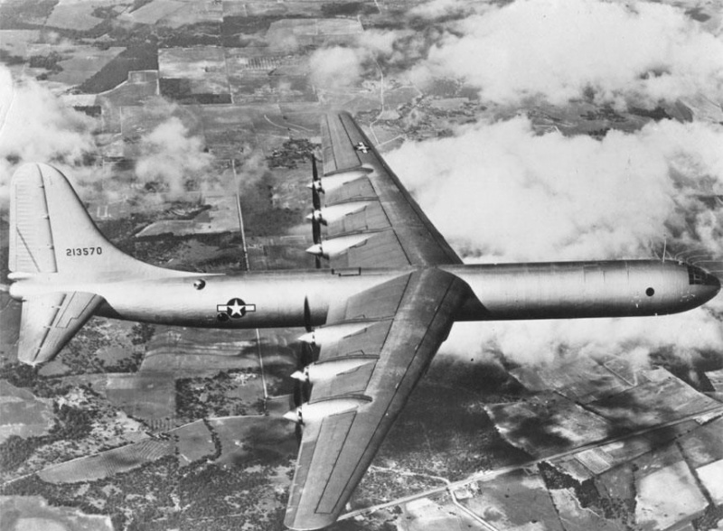 XB-36 Rozjemca, pierwszy lot