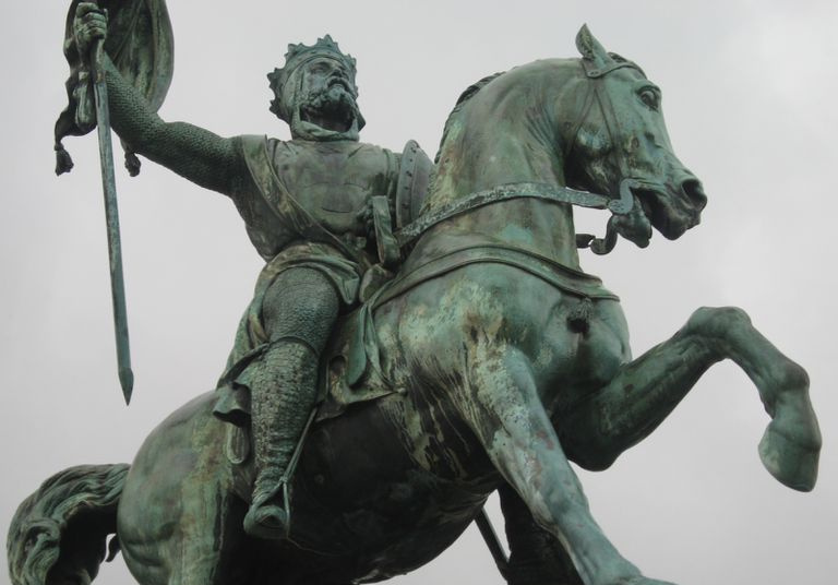Godfrey of Bouillon jātnieku statuja