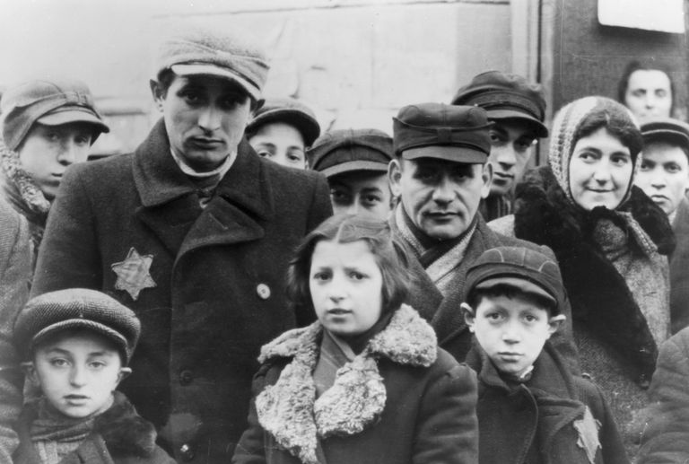 Immagine di ebrei nel ghetto di Lodz