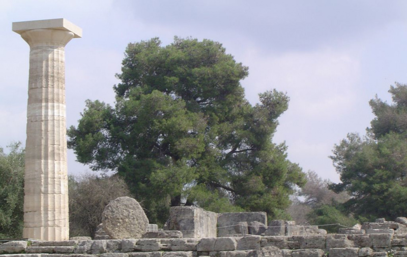 Ruinas del Templo de Zeus en Olimpia