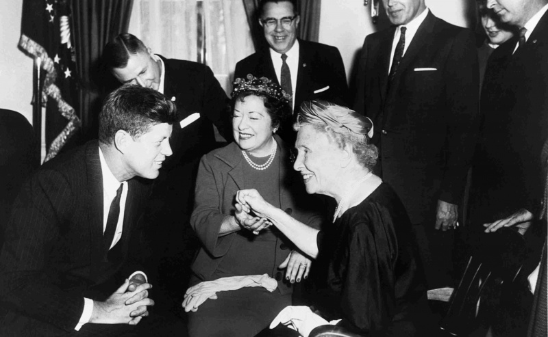 Helen Keller odwiedza prezydenta Johna F. Kennedy
