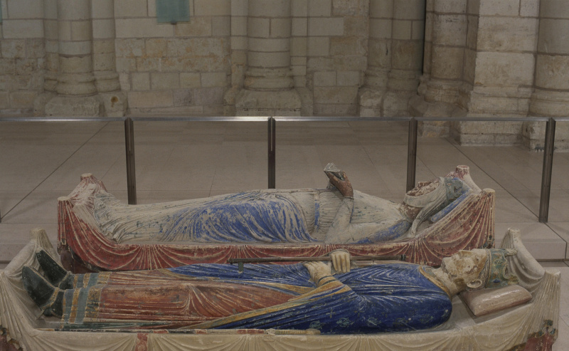Eleanor av Aquitaine og Henry II, liggende sammen: graver ved Fontevraud-l
