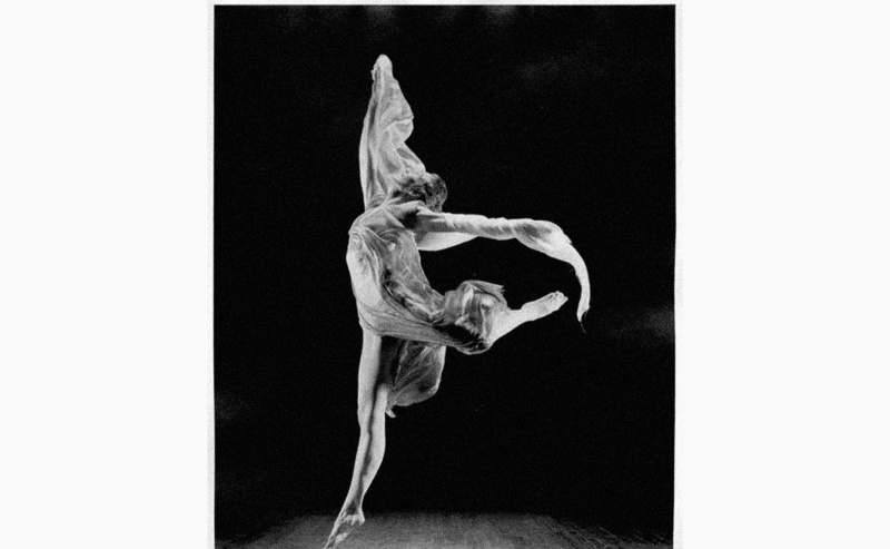 Isadora Duncan che balla con la sciarpa, 1918