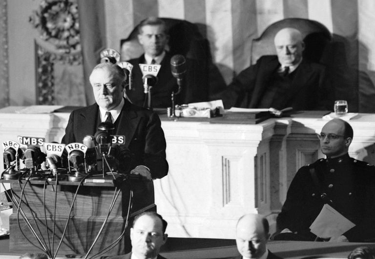 悪名高い演説での FDR