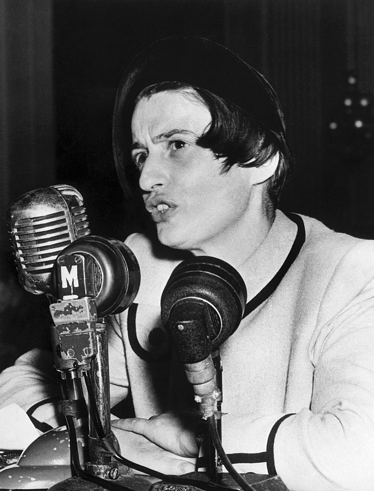 Ayn Rand testemunhando perante o Comitê da Câmara