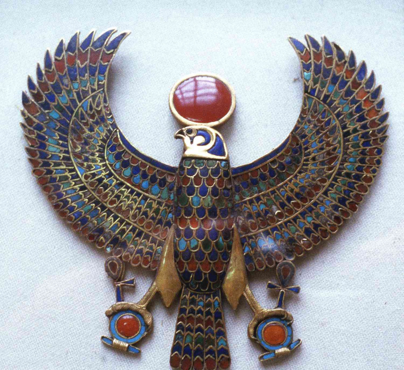 halcón horus