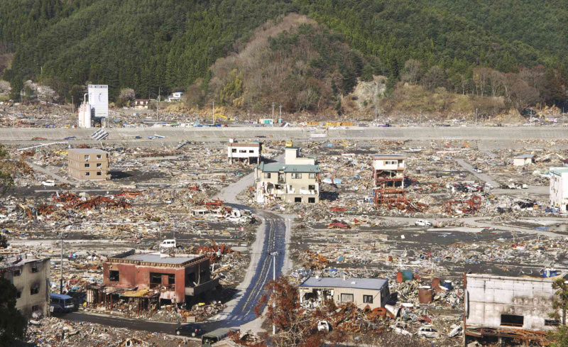 Miasto zniszczone przez tsunami w Japonii