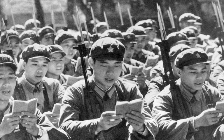 Guardias Rojos en una lectura masiva de Mao