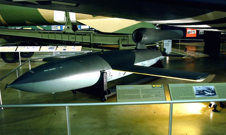 Bomba voladora V-1