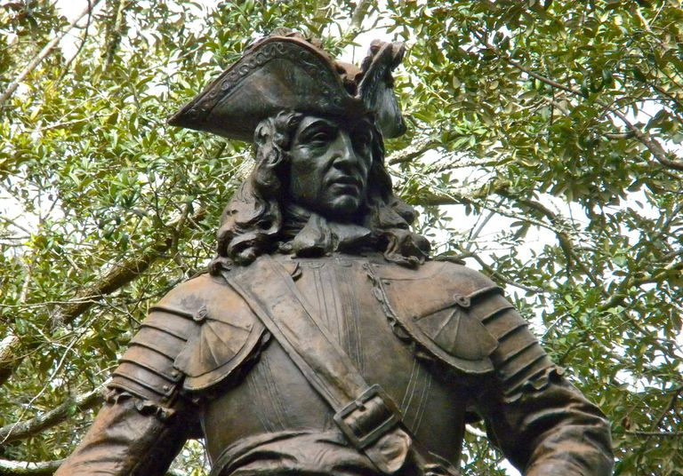 Statue av James Oglethorpe.