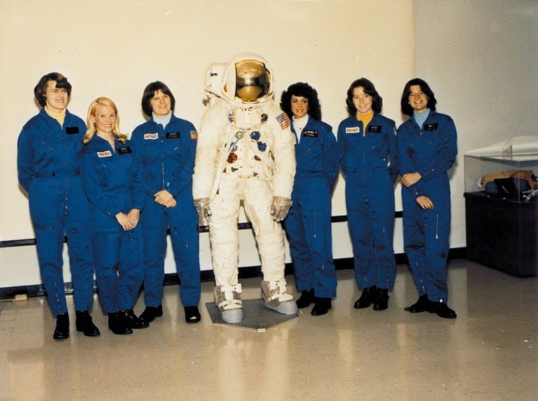 Shannon Lucid, Margaret Rhea Seddon, Kathryn Sullivan, Judith Resnik, Anna Fisher, Sally Ride