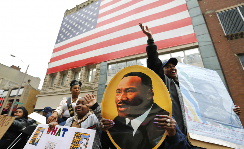Memphis markiert den Martin-Luther-King-Tag mit einem Marsch zum Lorraine Motel