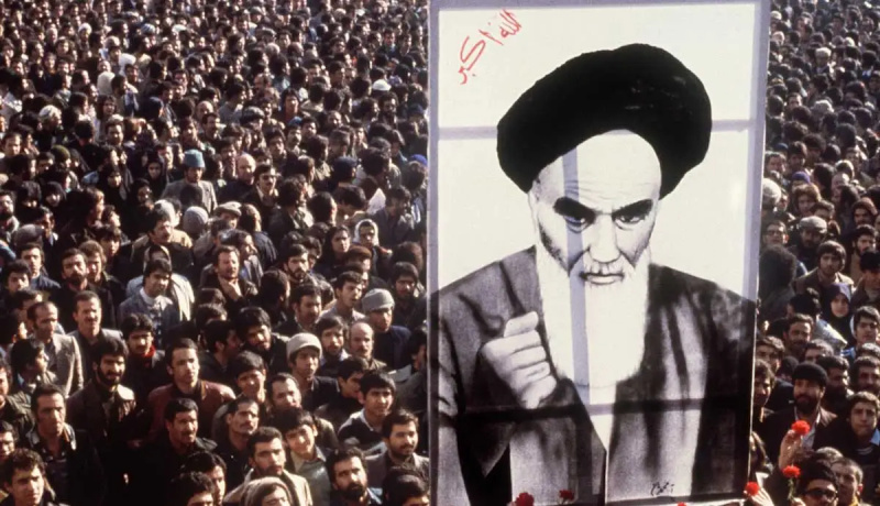 efectele politice ale revoluției iraniene
