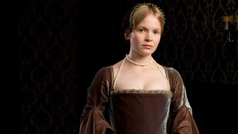   kate phillips kao jane seymour wolf hall