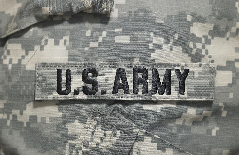 rótulo dos EUA Exército em uniforme militar.