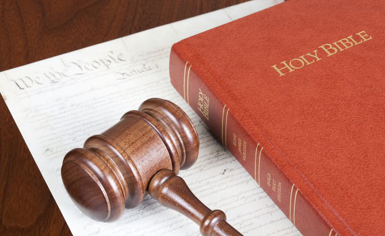 Gavel sur le dessus d