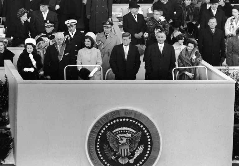Foto preto e branco do estrado no JFK