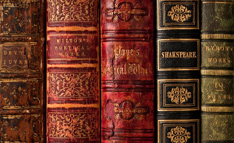 Libros antiguos con Shakespeare