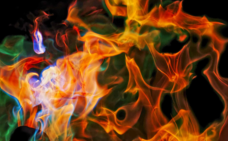 Flammendetails vom Lagerfeuer