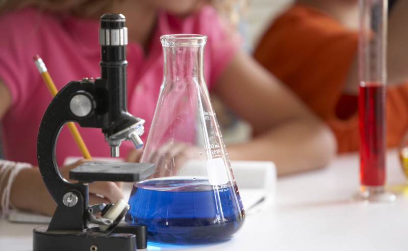 Chemie ist das Studium der Materie.