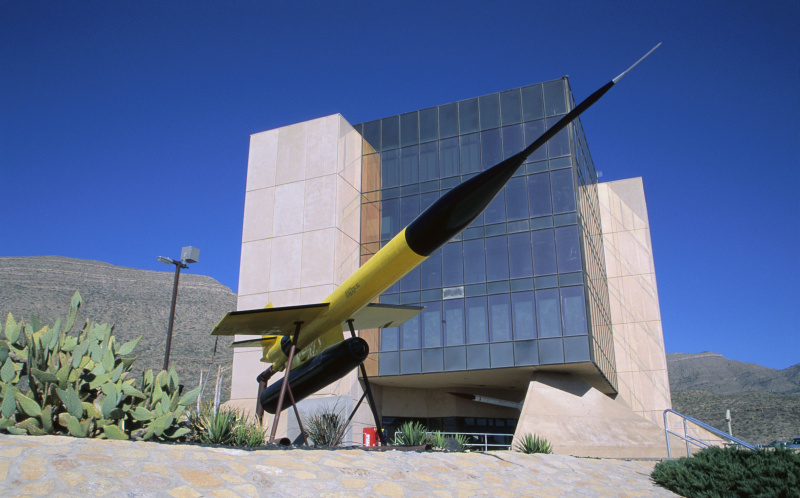 Rakett utenfor New Mexico Museum of Space History