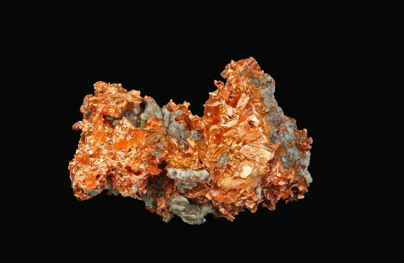 Kryształy miedzi (naturalny minerał)