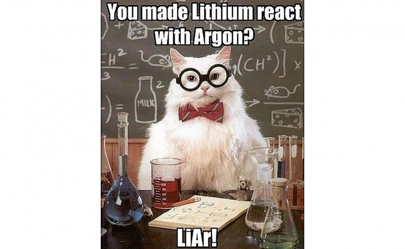 Chemistry Cat glaubt dir nicht!