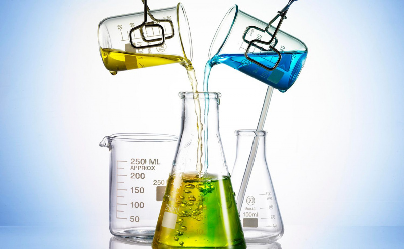 associant acide et base