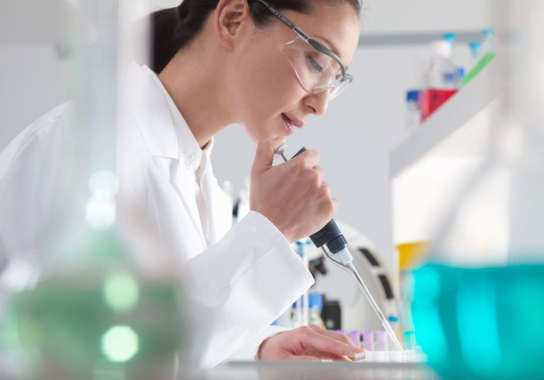 In der Chemie kann sich Konjugat auf Säure-Base-Paare in der Bronsted-Lowry-Theorie beziehen.