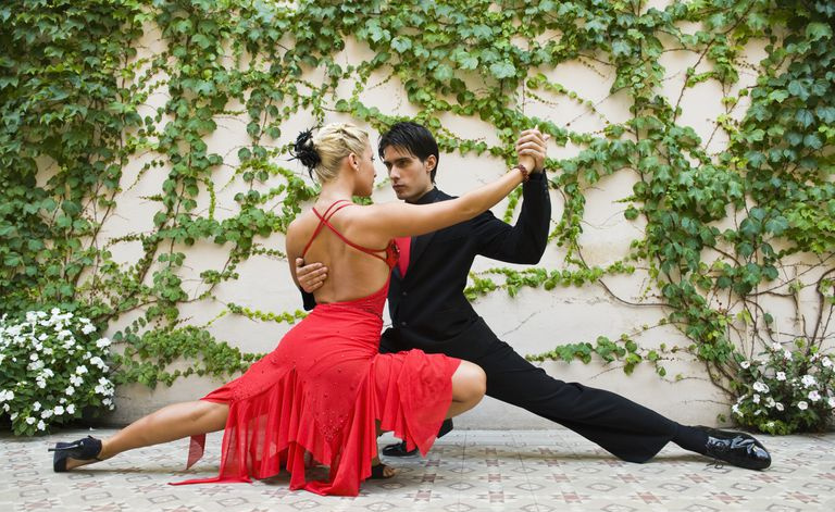 Tancovať tango