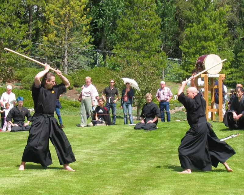 kenjutsun harjoittajat Kanada