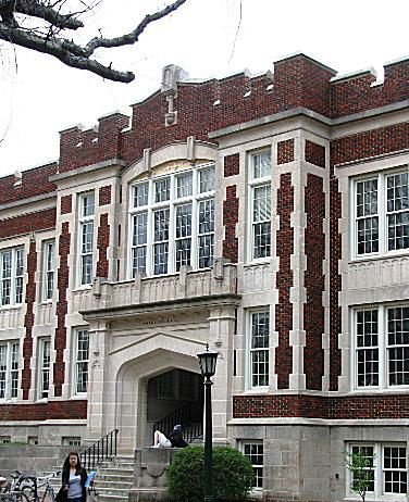 Phillips Hall am UNC Chapel Hill