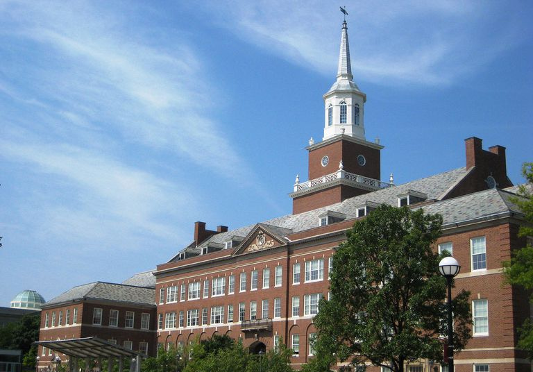 McMicken Hall na Univerzi v Cincinattiju