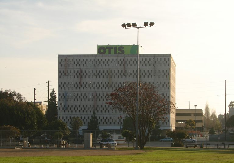 オーティス大学のキャンパス。
