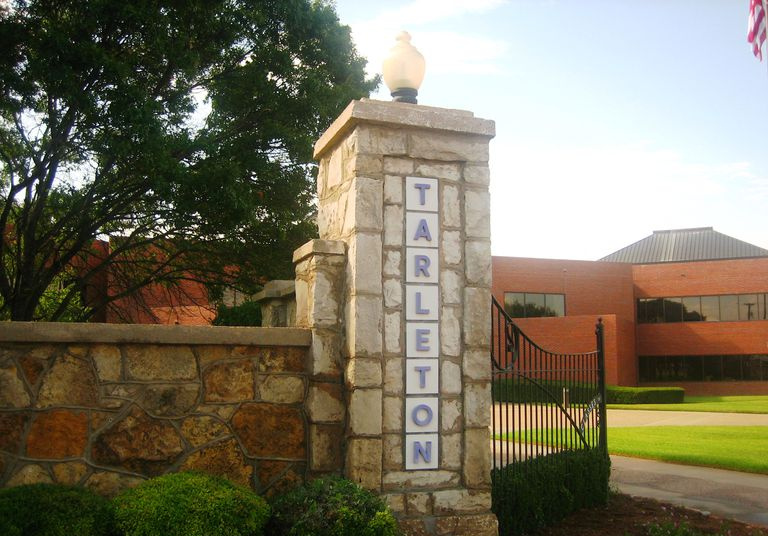 Eingang zur Tarleton State University
