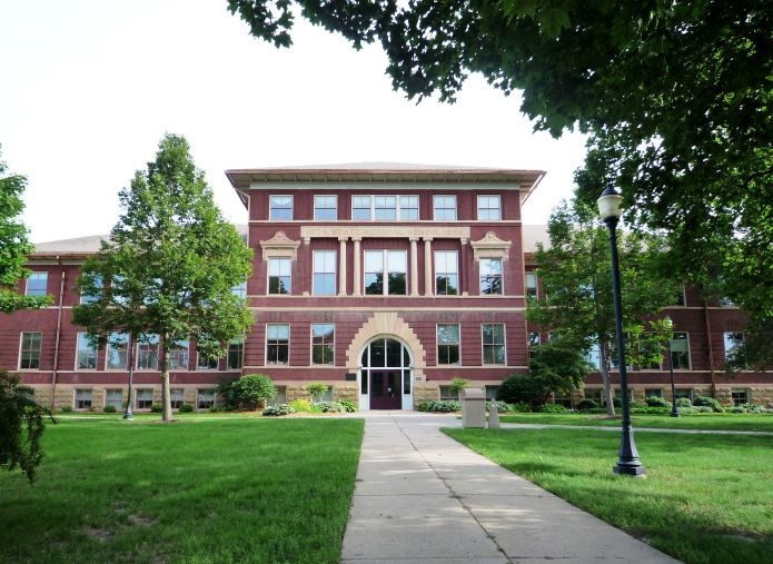 Université du Wisconsin - Chutes de la rivière