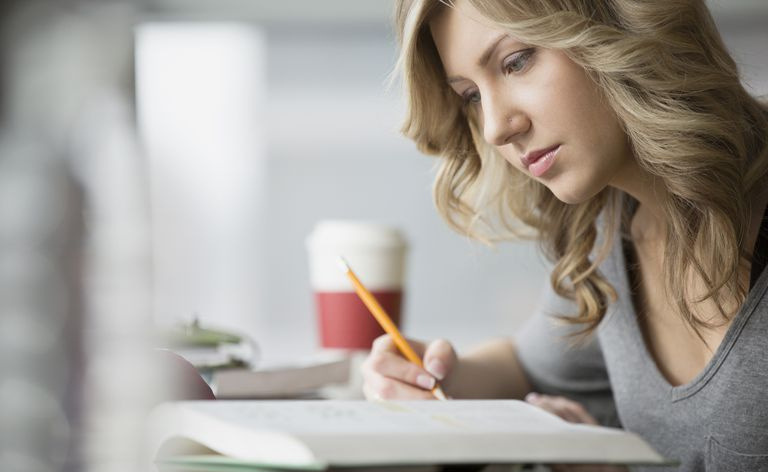 Étudiant étudiant