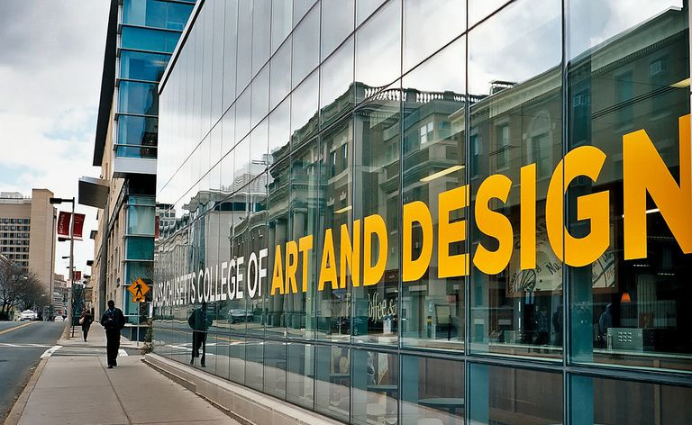 Colegio de Arte y Diseño de Massachusetts