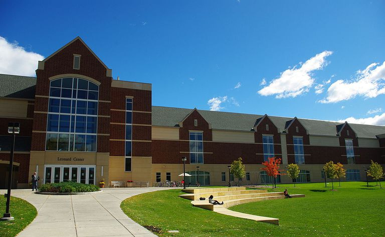 Macalester College - Leonard Center